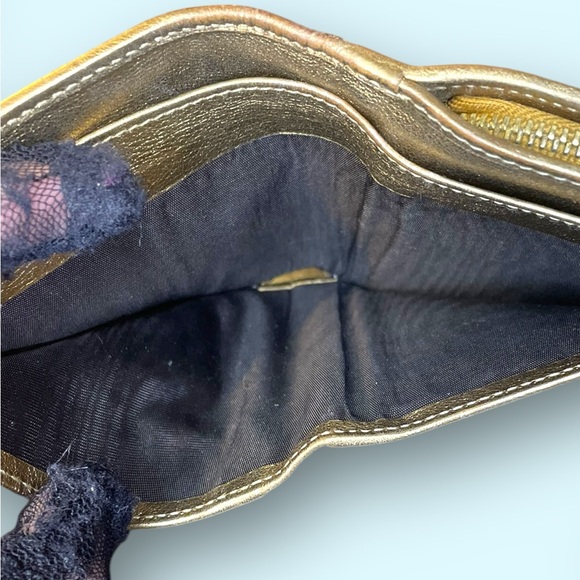 GUCCI 🪢 Abbey D- Ring Compact Wallet & COA - Picture 11 of 16